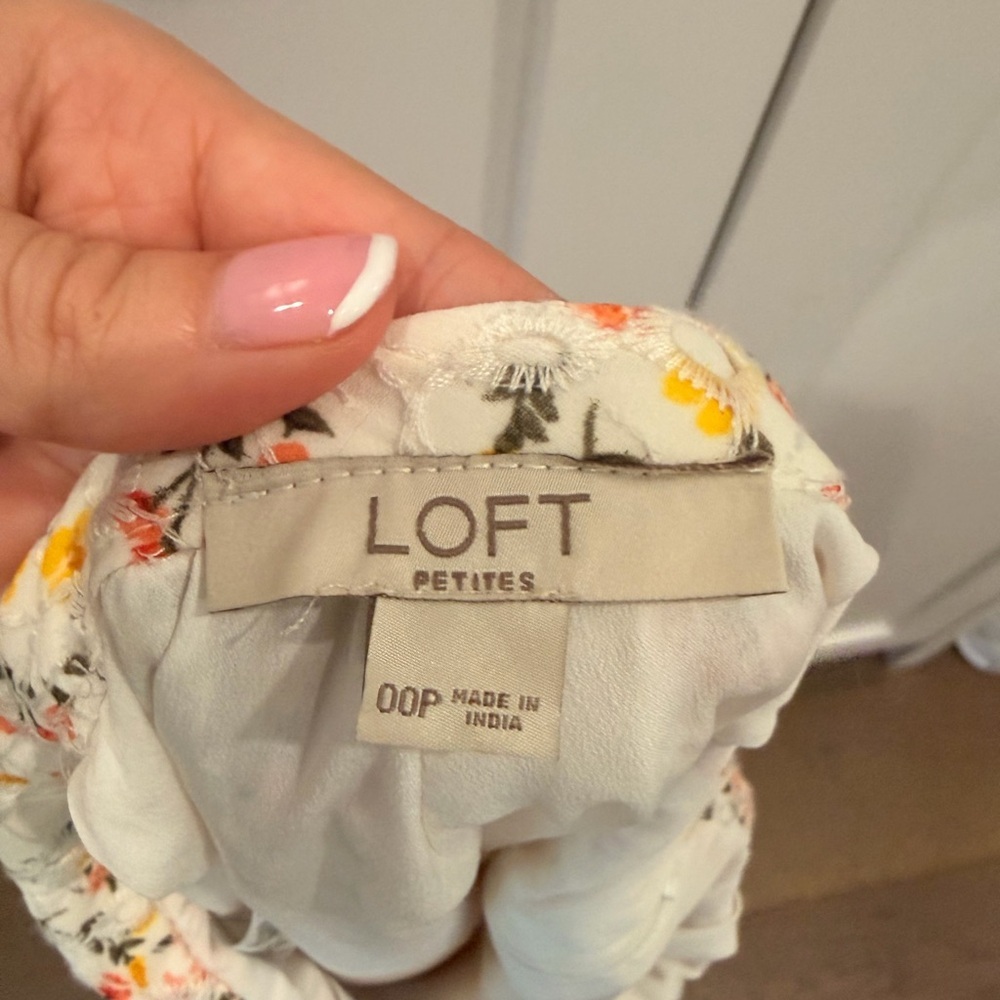LOFT Floral Cream Skirt Set - Picture 9 of 9